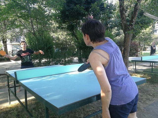 Tennis de table sur place au camping soleil d'OC